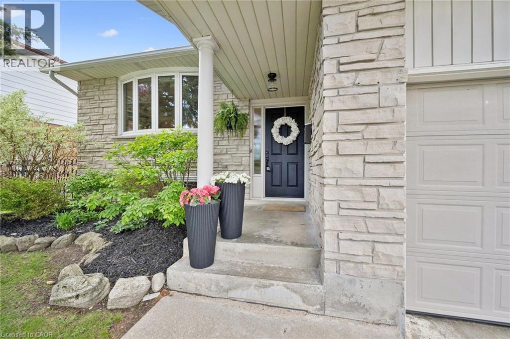239 Lorraine Avenue, Kitchener, Ontario  N2B 1W9 - Photo 9 - 40834464
