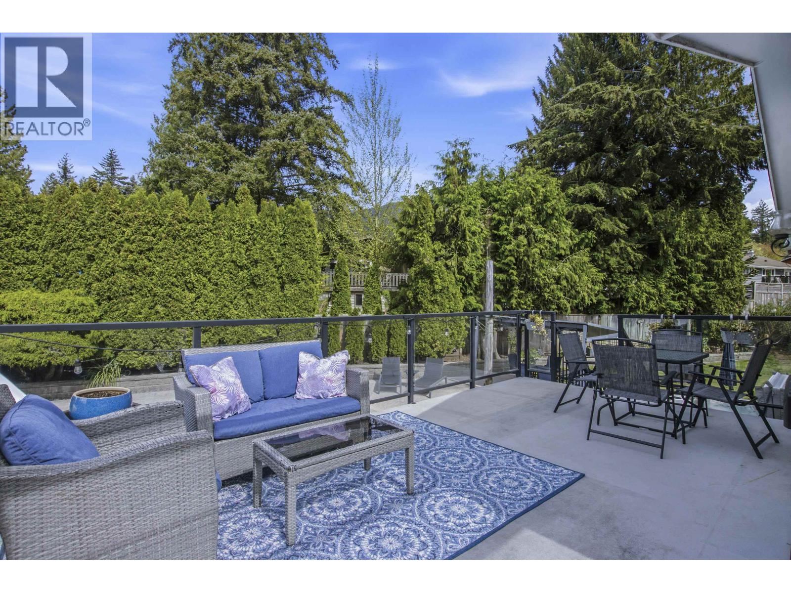 2541 Montrose Way, Squamish, British Columbia  V0N 1T0 - Photo 8 - R3129208