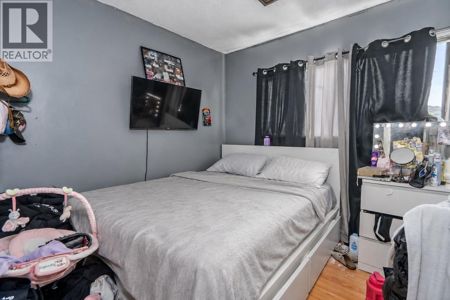 1987 E 61st Avenue, Vancouver, British Columbia  V5P 2K2 - Photo 25 - R3129212