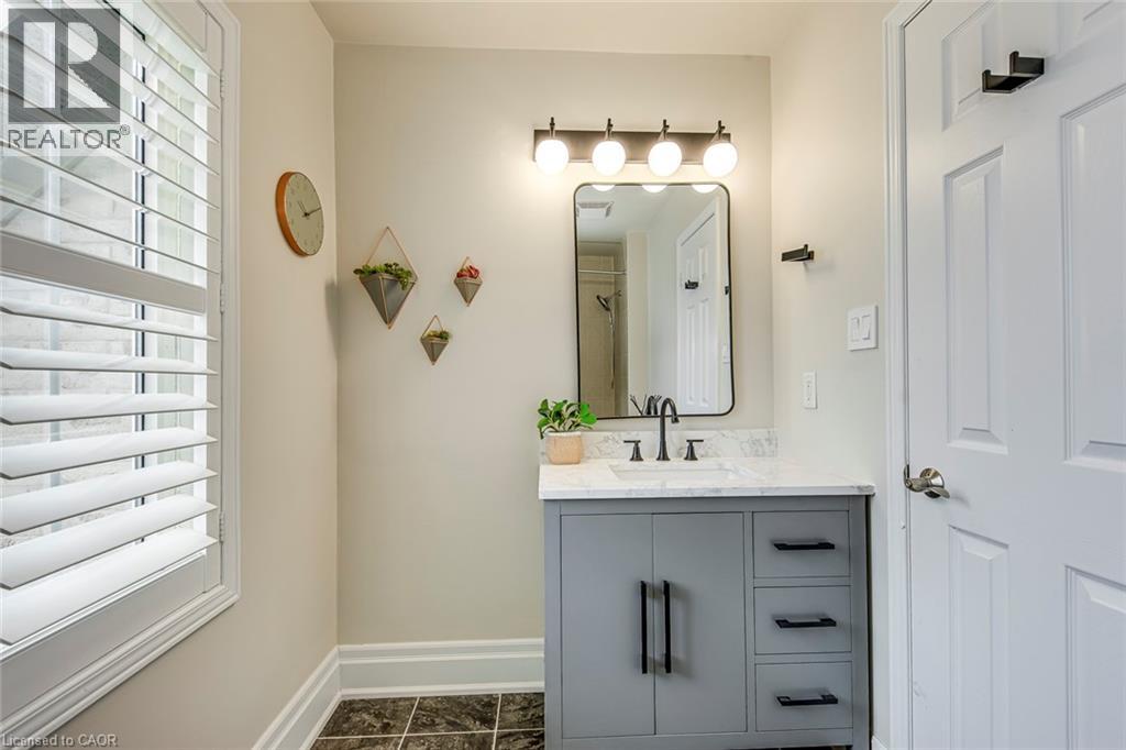 4267 Sarazen Drive, Burlington, Ontario  L7M 4Z2 - Photo 45 - 40834075