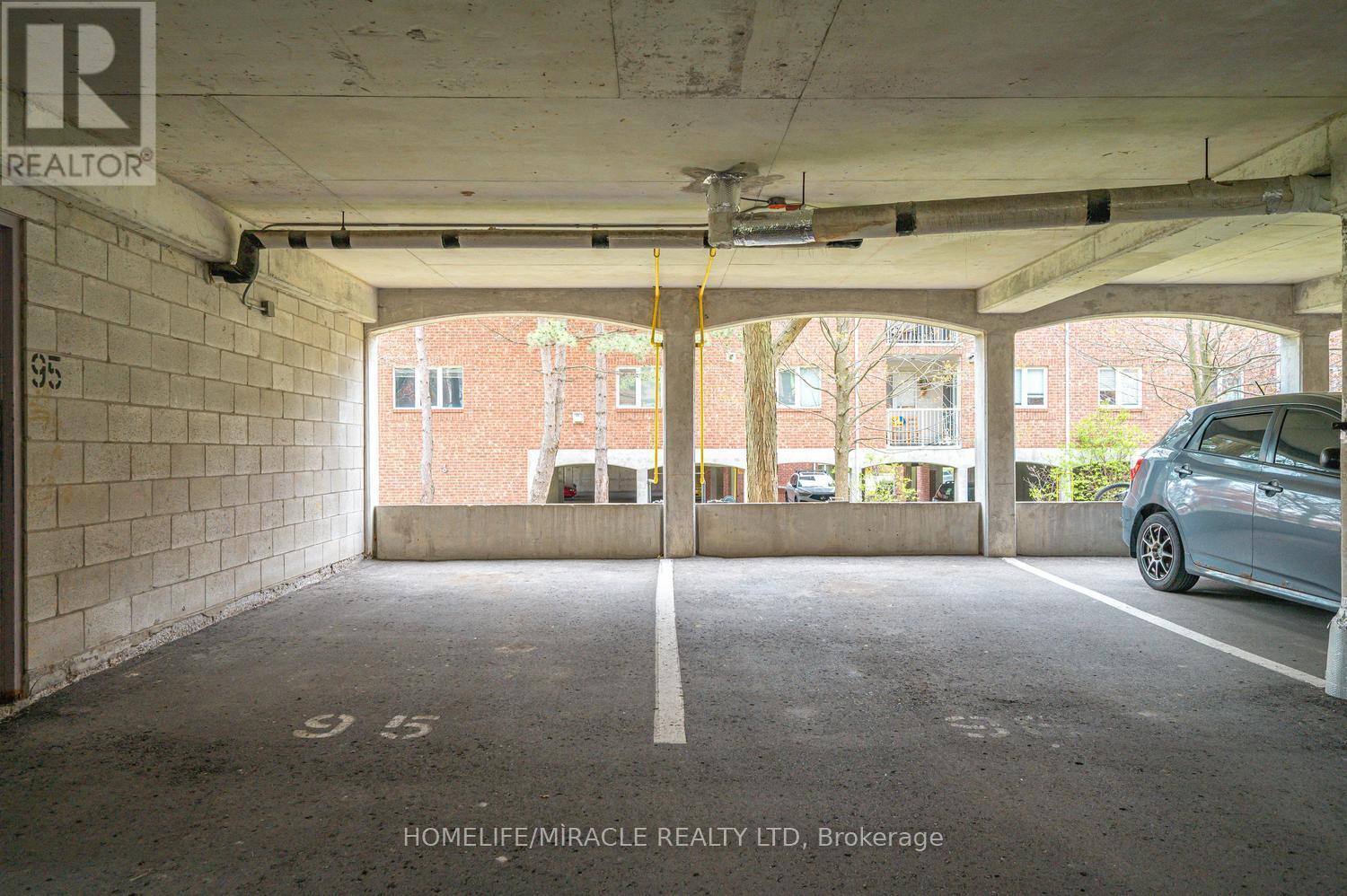 116 - 111 Bristol Road E, Mississauga, Ontario  L4Z 3P6 - Photo 43 - W13209086