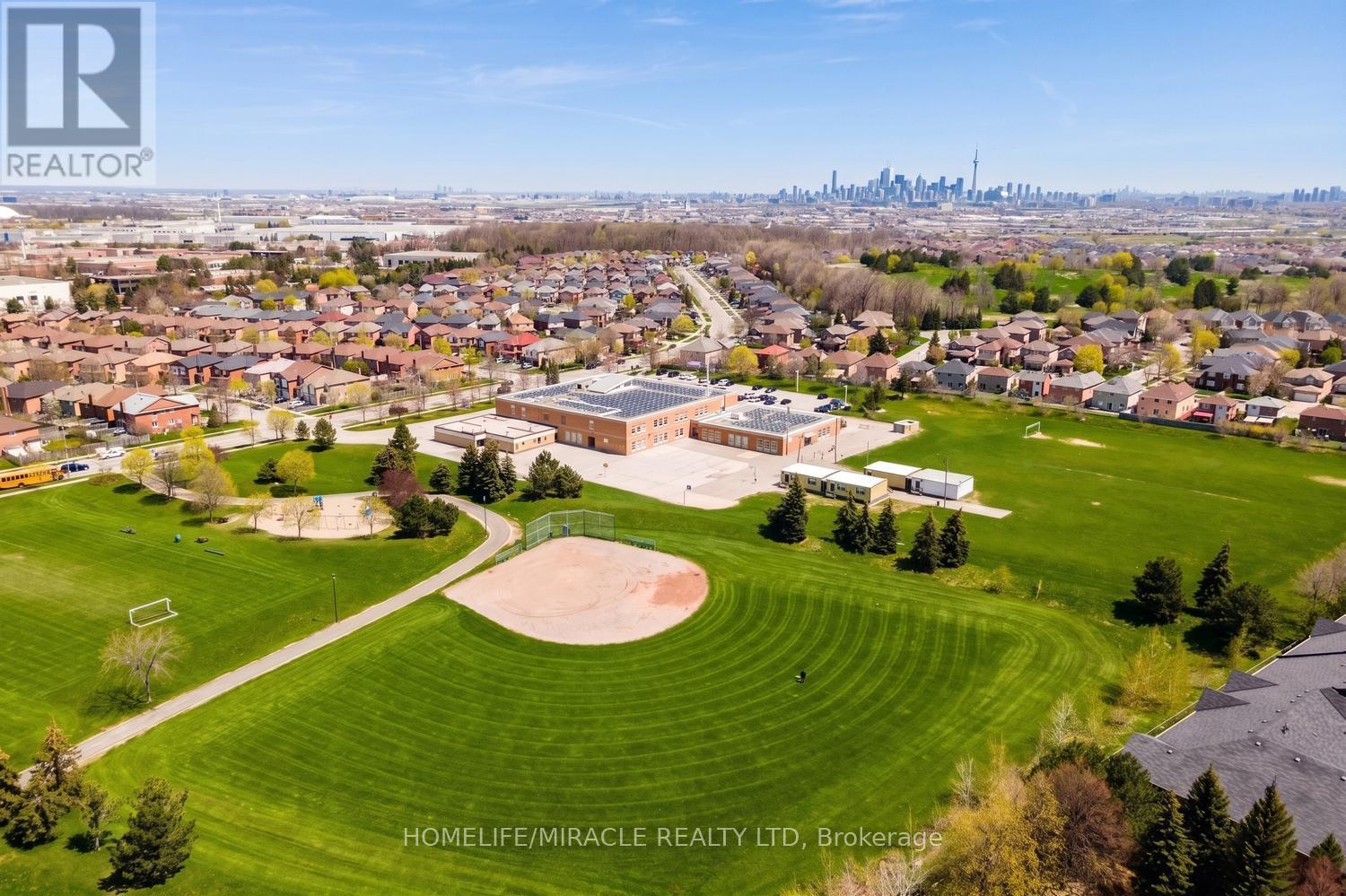 116 - 111 Bristol Road E, Mississauga, Ontario  L4Z 3P6 - Photo 48 - W13209086
