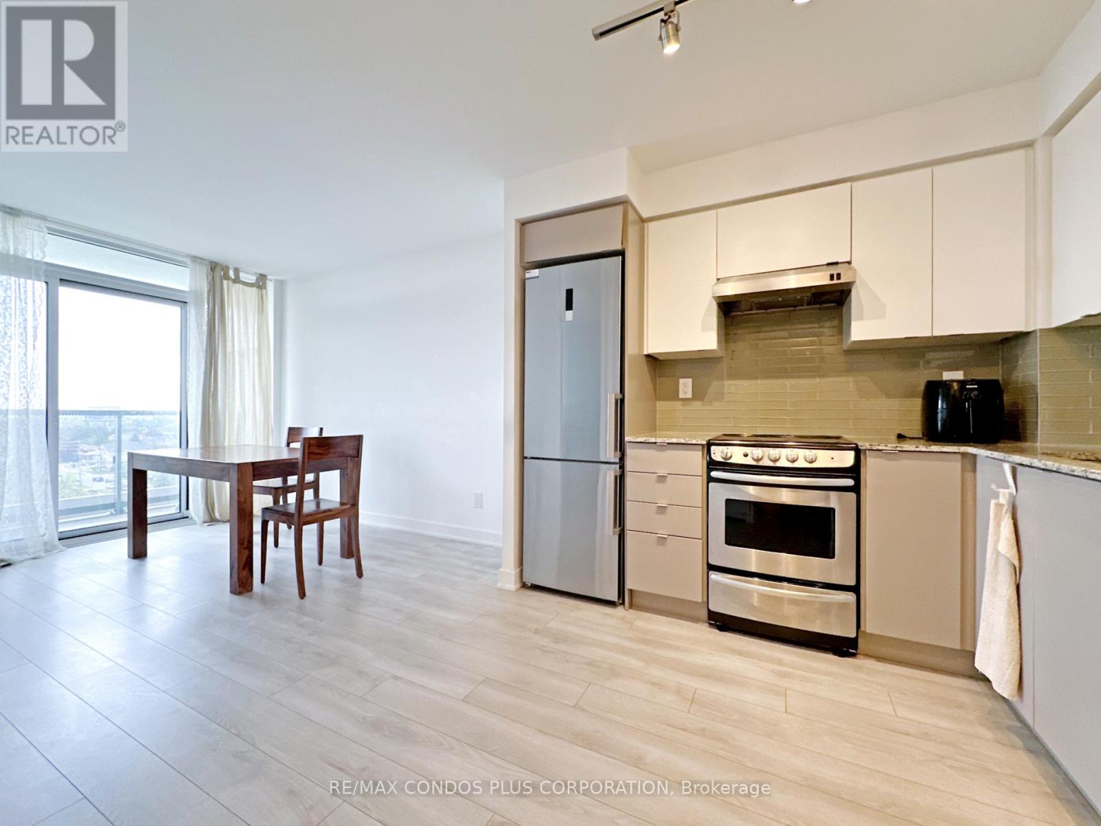 1116 - 160 Flemington Road, Toronto, Ontario  M6A 0A9 - Photo 4 - W13209088