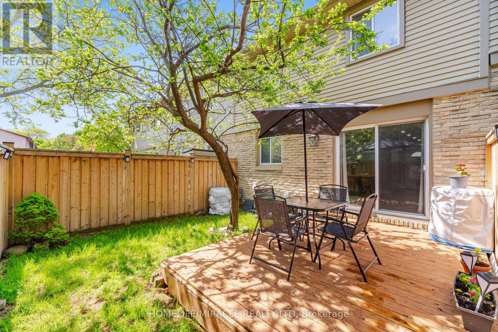 16 - 57 Hansen Road N, Brampton, Ontario L6V 3C6 - Photo 35 - W13209154