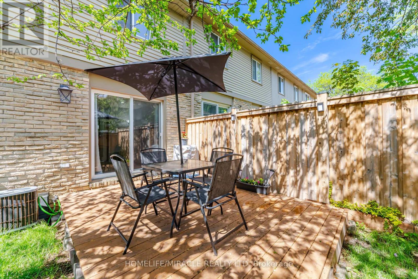 16 - 57 Hansen Road N, Brampton, Ontario L6V 3C6 - Photo 36 - W13209154
