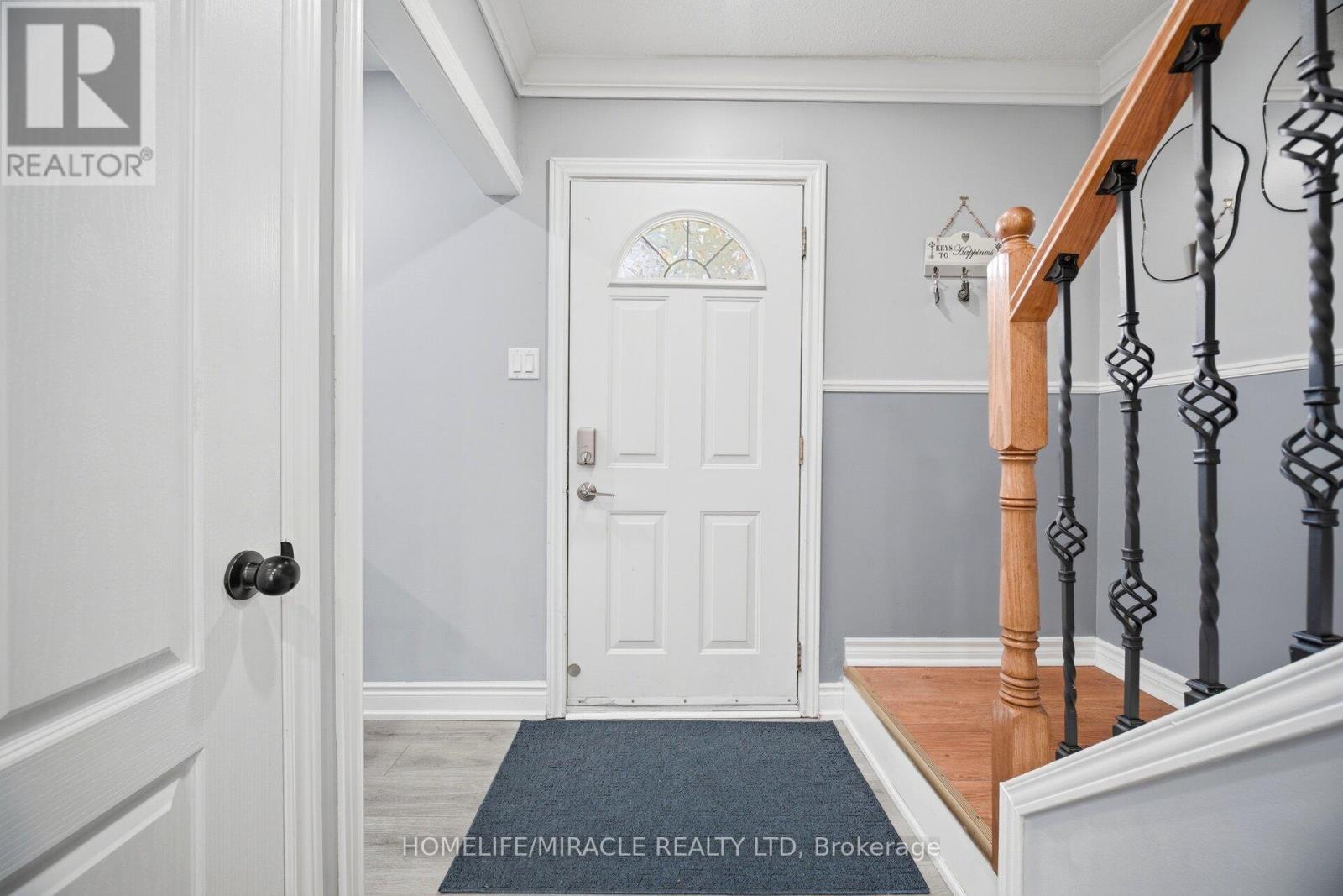 16 - 57 Hansen Road N, Brampton, Ontario L6V 3C6 - Photo 5 - W13209154