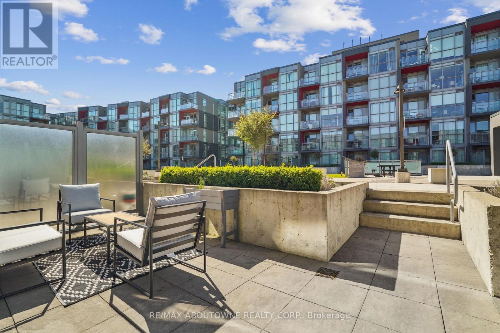 C204 - 5260 Dundas Street, Burlington, Ontario  L7L 0J7 - Photo 11 - W13209160