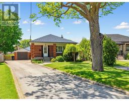 9 LETCHWORTH CRESCENT, Toronto, Ontario