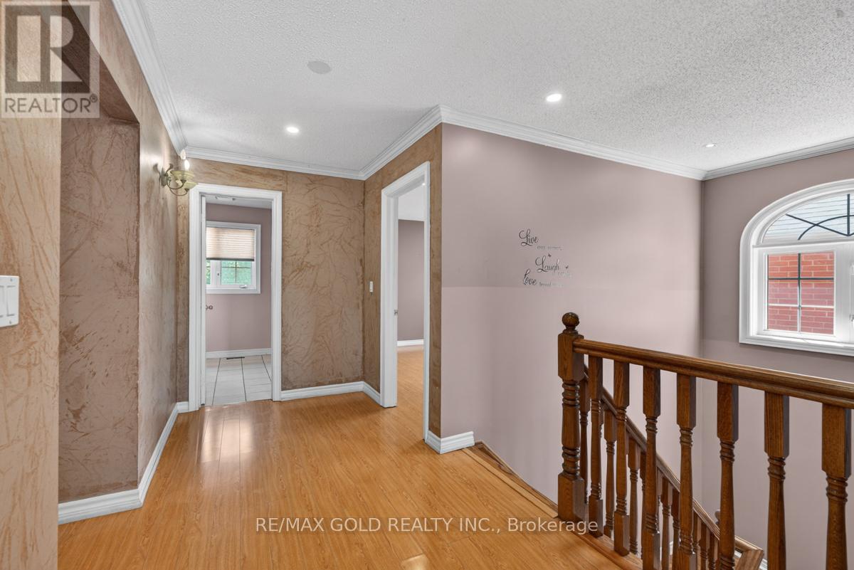 61 Whitwell Drive, Brampton, Ontario  L6P 1E5 - Photo 22 - W13209244