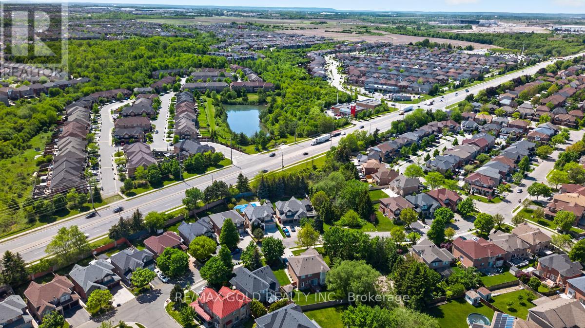 61 Whitwell Drive, Brampton, Ontario  L6P 1E5 - Photo 40 - W13209244
