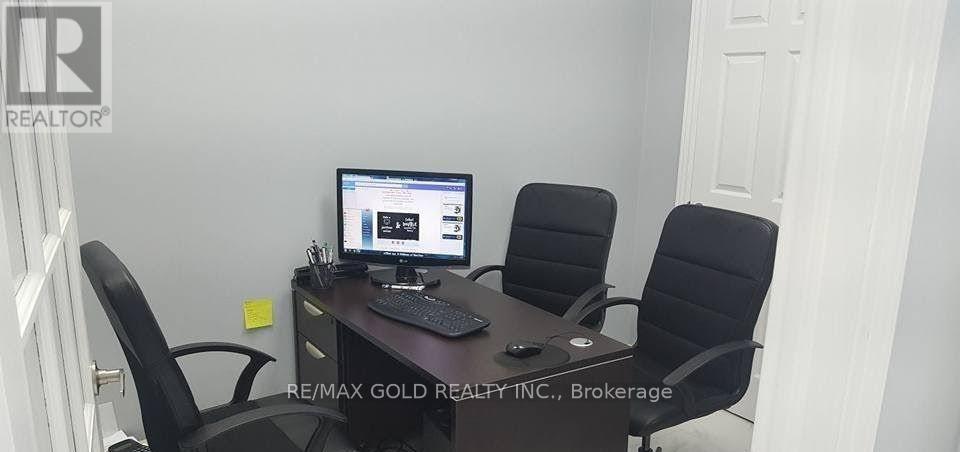 205 - 20 Maritime Ontario Boulevard, Brampton, Ontario L6S 0E7 - Photo 2 - W13209300