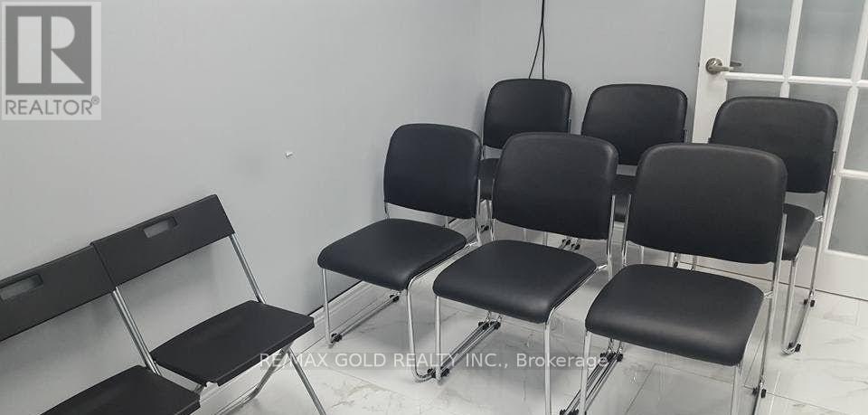 205 - 20 Maritime Ontario Boulevard, Brampton, Ontario L6S 0E7 - Photo 3 - W13209300