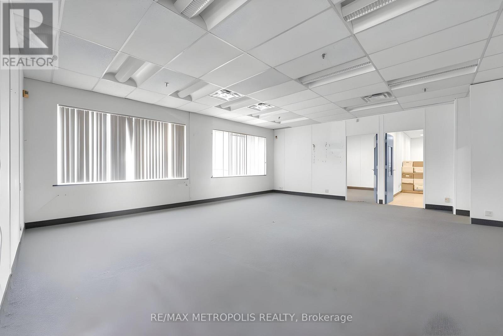 35 OAK STREET, Toronto, Ontario