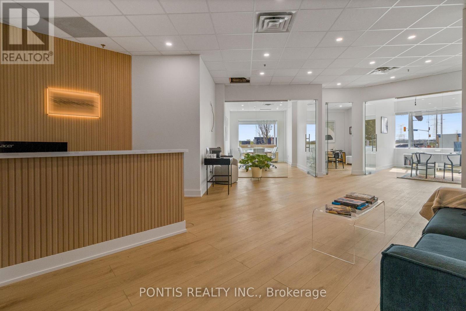 104 - 10 Topflight Drive, Mississauga, Ontario  L5S 0A8 - Photo 2 - W13209422