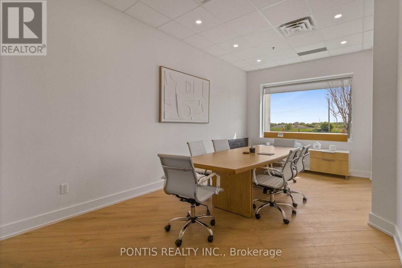 104 - 10 Topflight Drive, Mississauga, Ontario  L5S 0A8 - Photo 3 - W13209422