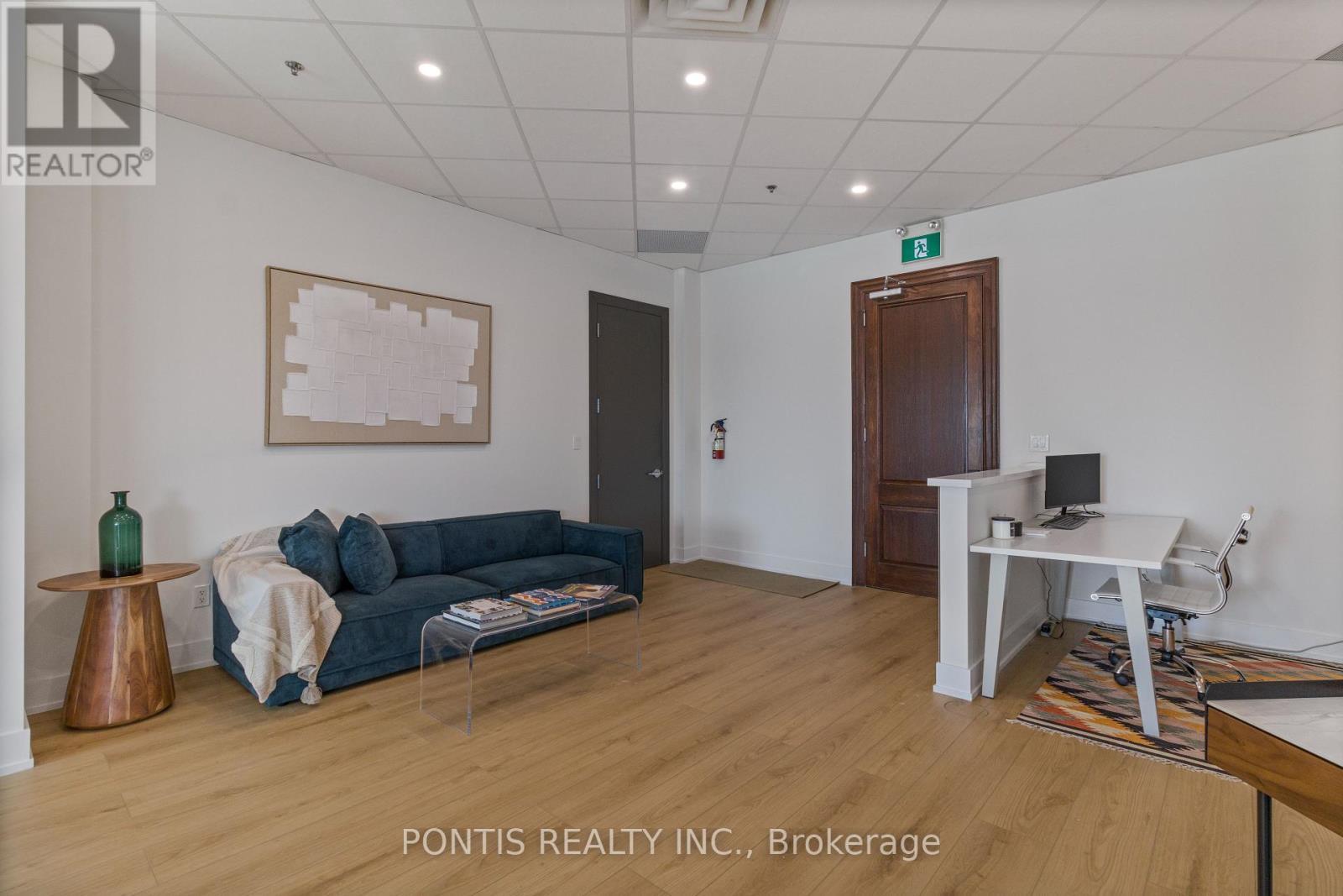 104 - 10 Topflight Drive, Mississauga, Ontario  L5S 0A8 - Photo 8 - W13209422