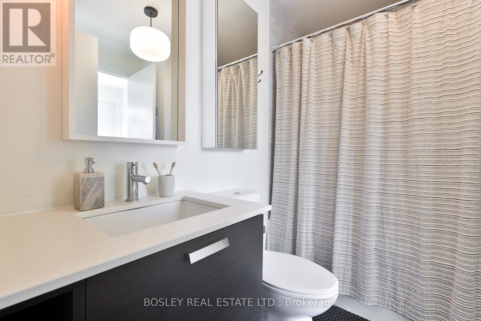 103 - 245 Perth Avenue, Toronto, Ontario  M6P 3X9 - Photo 21 - W13209446