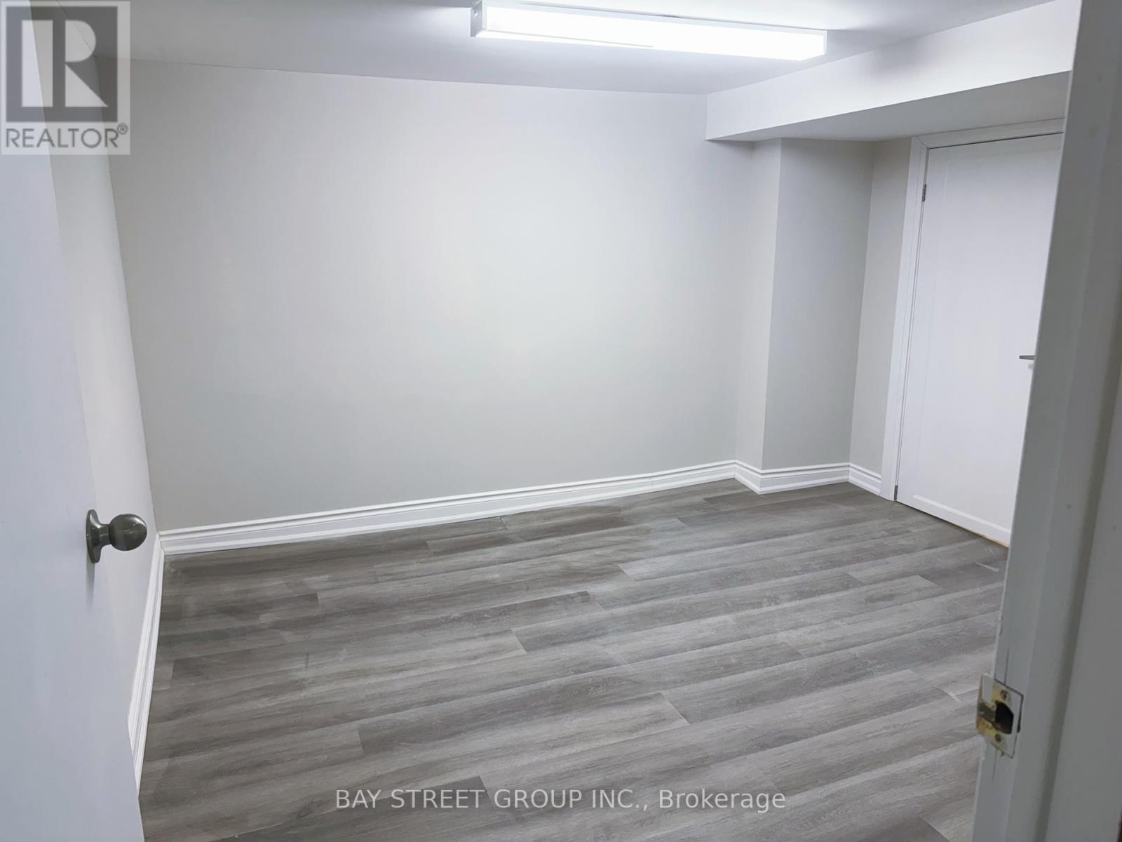 Basement - 390 Roehampton Avenue, Toronto, Ontario  M4P 1S4 - Photo 10 - C13209528