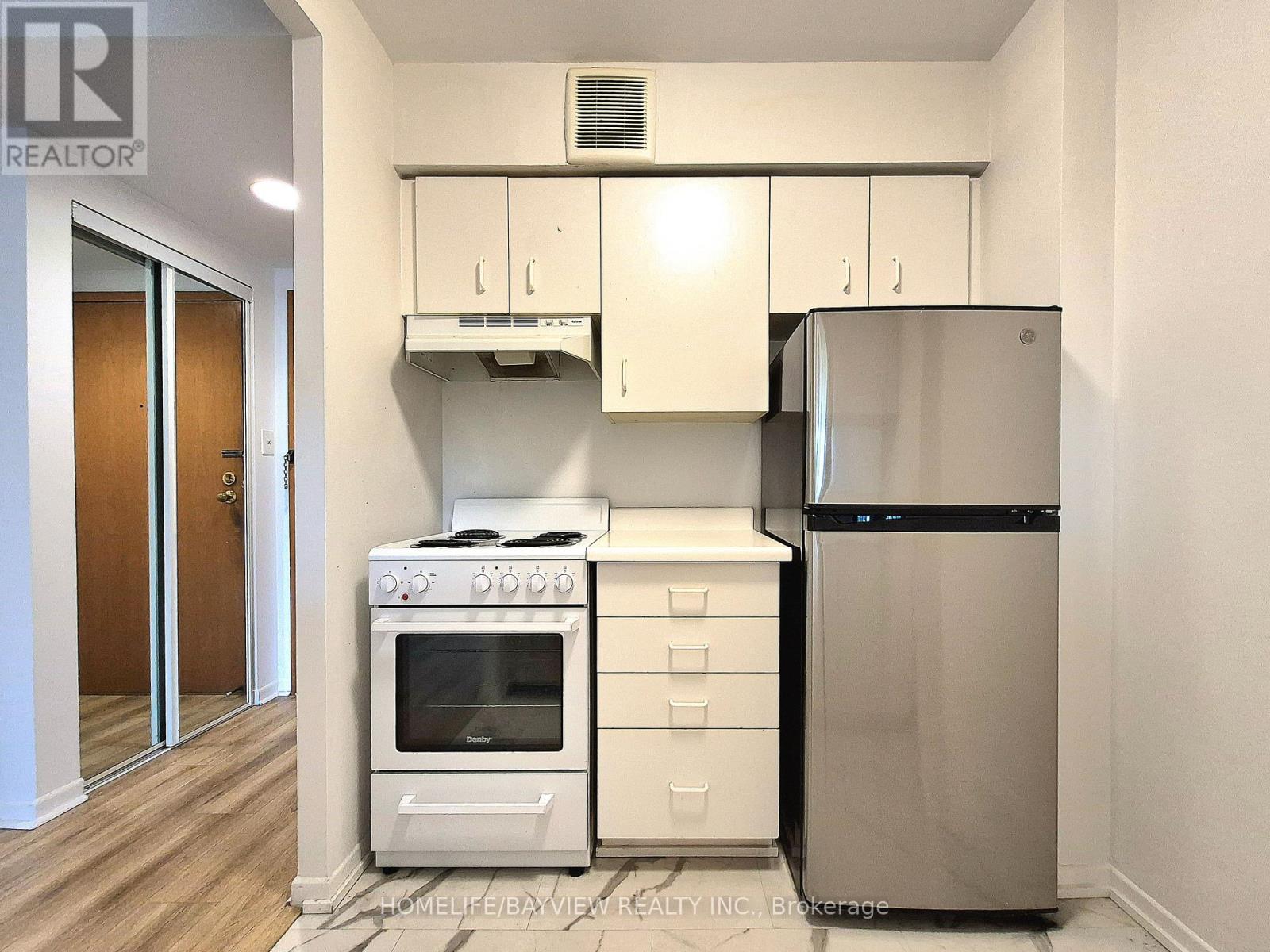 607 - 44 St Joseph Street, Toronto, Ontario  M4Y 2W4 - Photo 12 - C13209590
