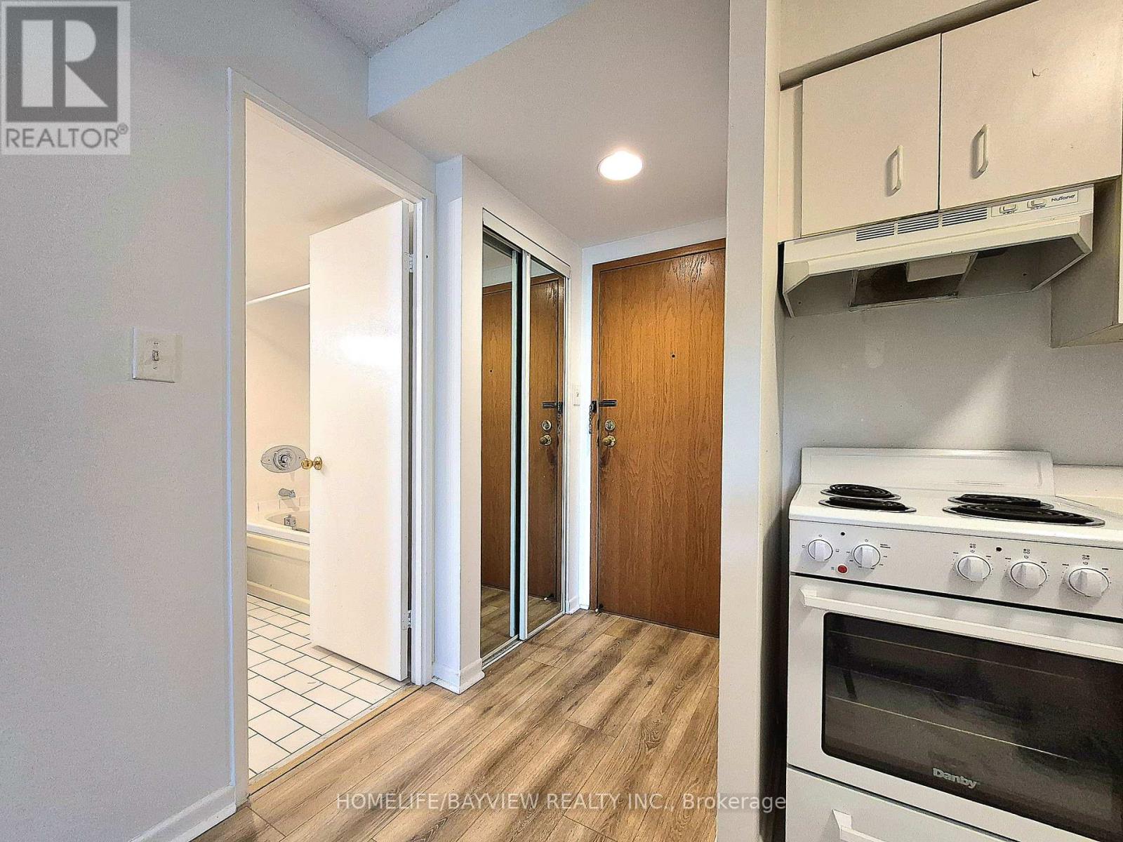 607 - 44 St Joseph Street, Toronto, Ontario  M4Y 2W4 - Photo 18 - C13209590