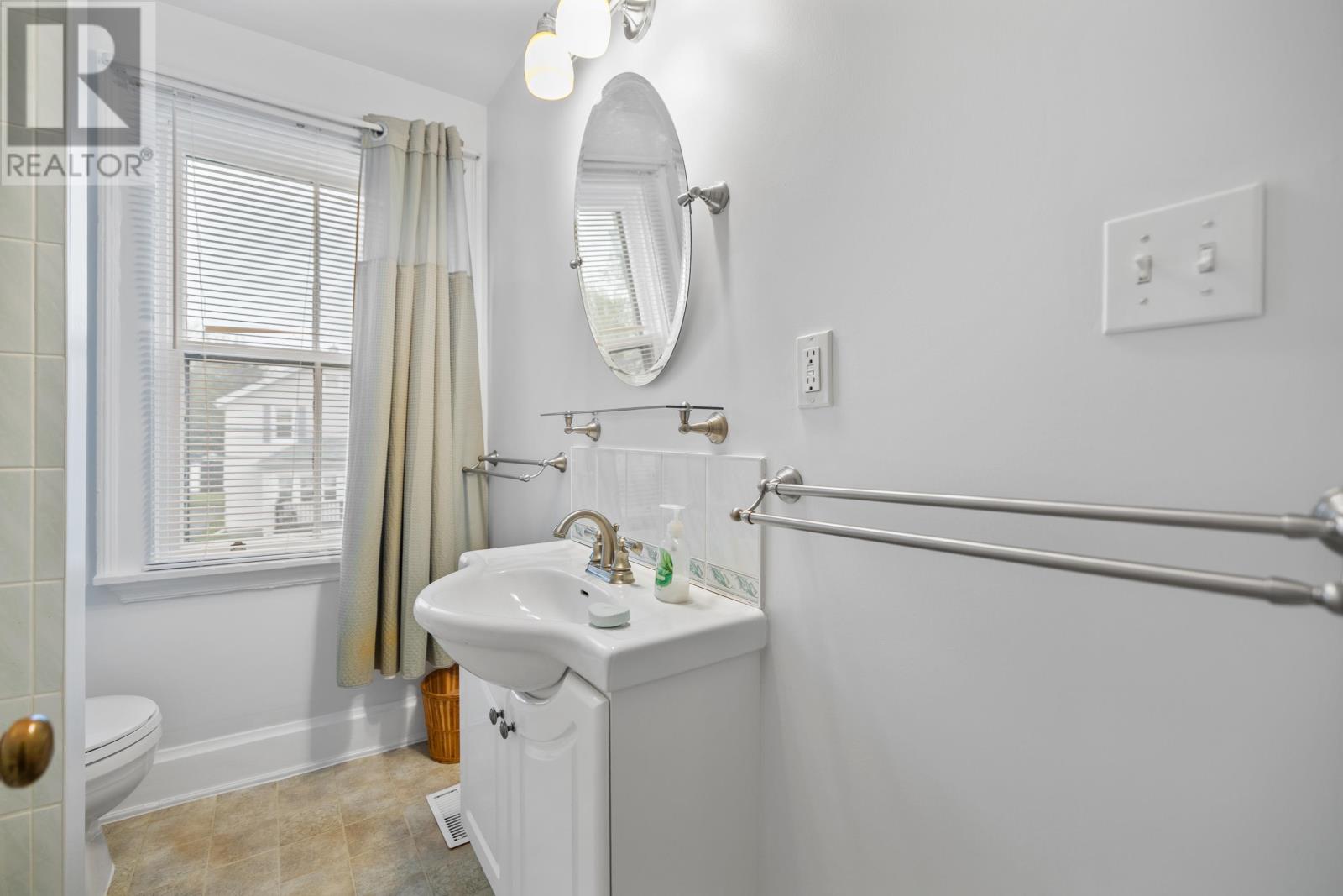 94 Highland Avenue, Charlottetown, Prince Edward Island  C1A 2H6 - Photo 35 - 202612486