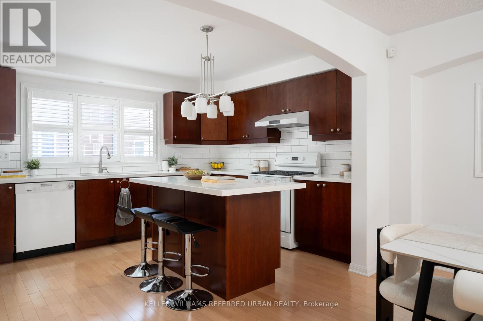11 Winkler Terrace, Toronto, Ontario  M1L 0C3 - Photo 14 - E13209512