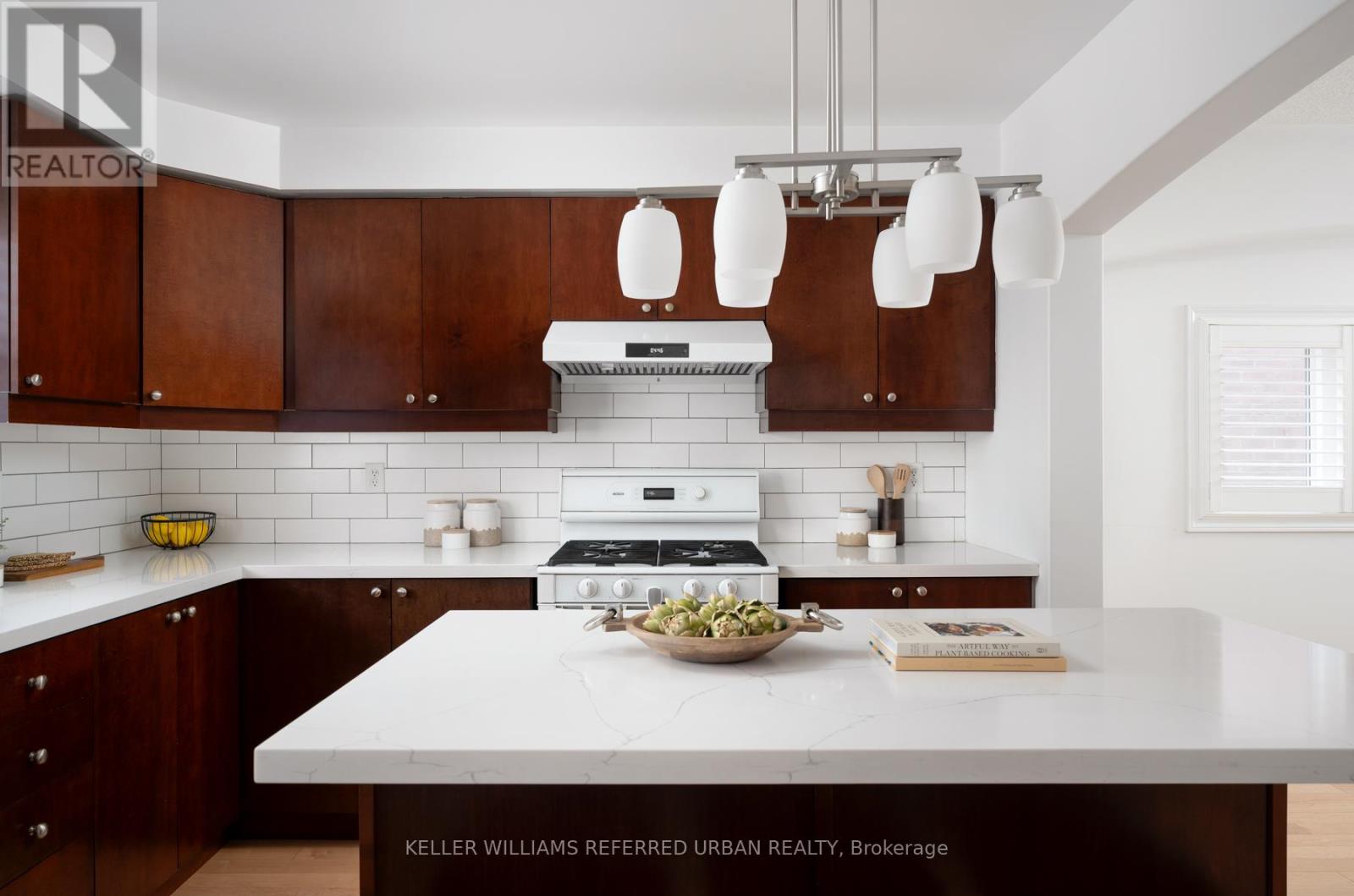 11 Winkler Terrace, Toronto, Ontario  M1L 0C3 - Photo 17 - E13209512