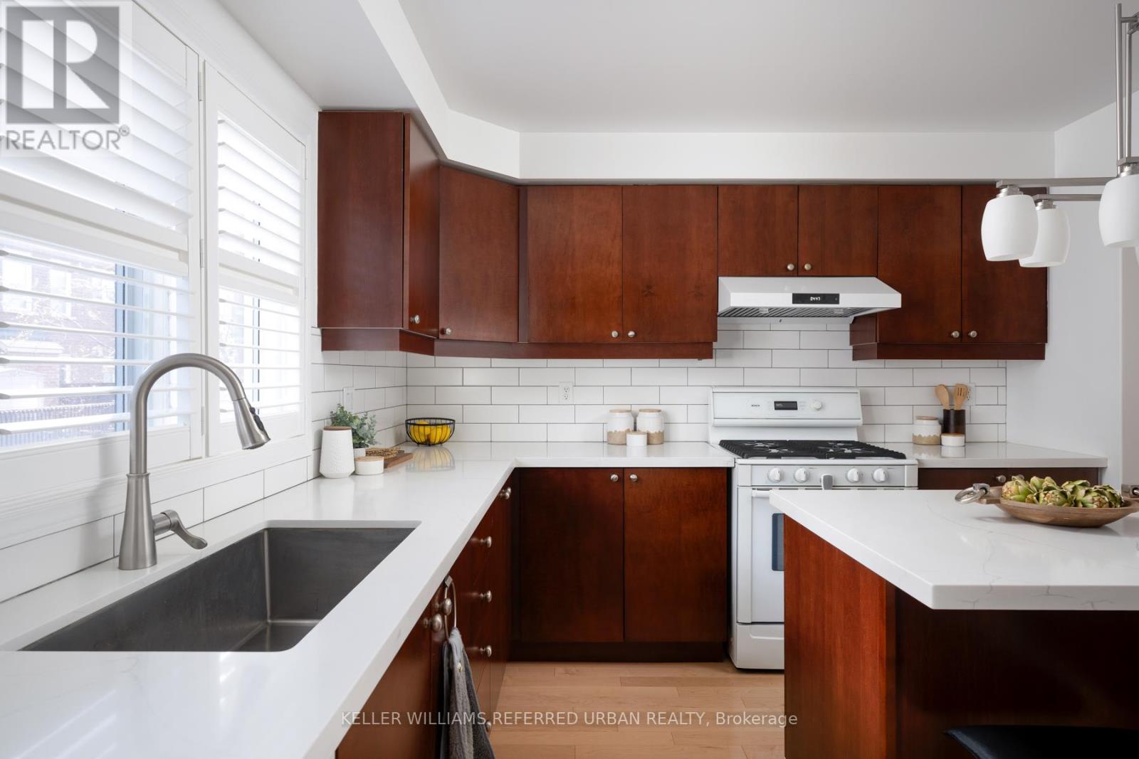 11 Winkler Terrace, Toronto, Ontario  M1L 0C3 - Photo 18 - E13209512