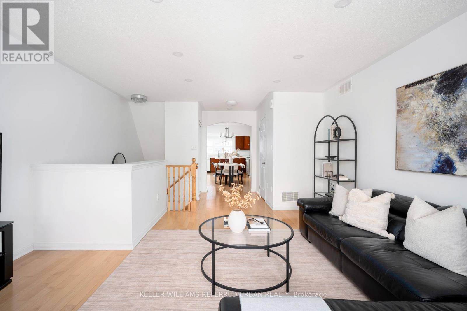 11 Winkler Terrace, Toronto, Ontario  M1L 0C3 - Photo 7 - E13209512