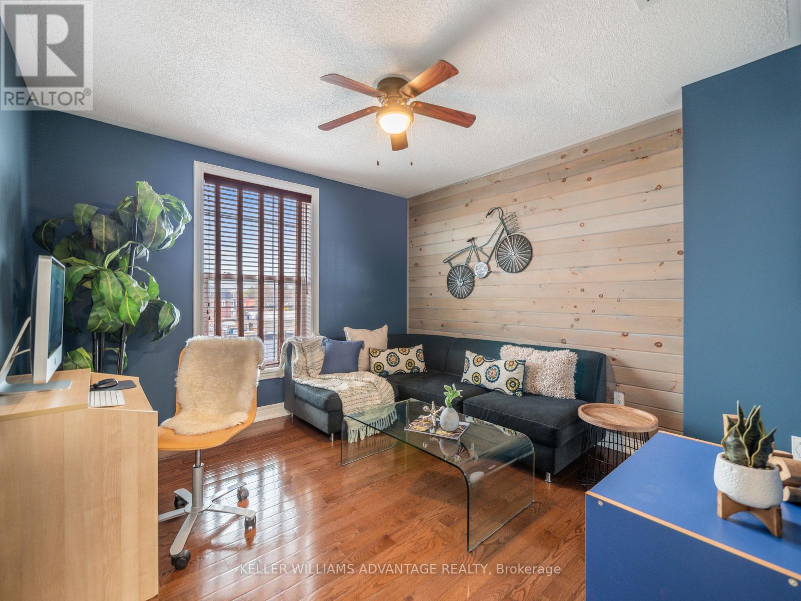34 Fairhead Mews, Toronto, Ontario  M4E 3Y4 - Photo 12 - E13209530