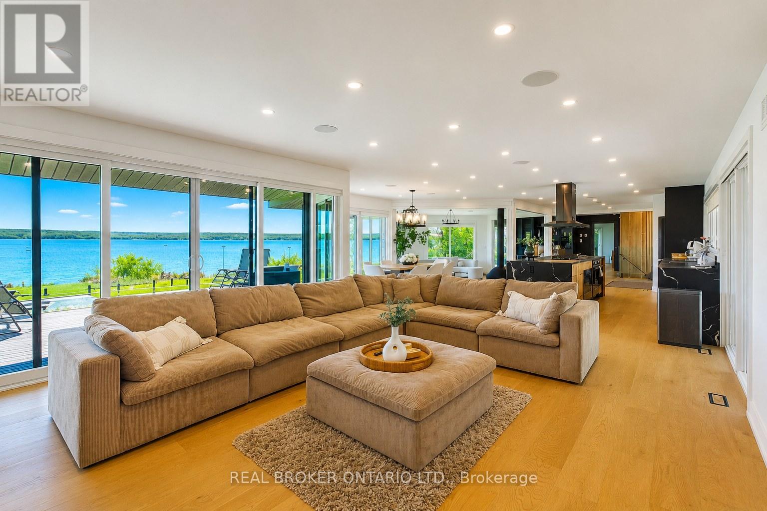 285 Balmy Beach Road, Georgian Bluffs, Ontario  N4K 5N4 - Photo 15 - X13209058