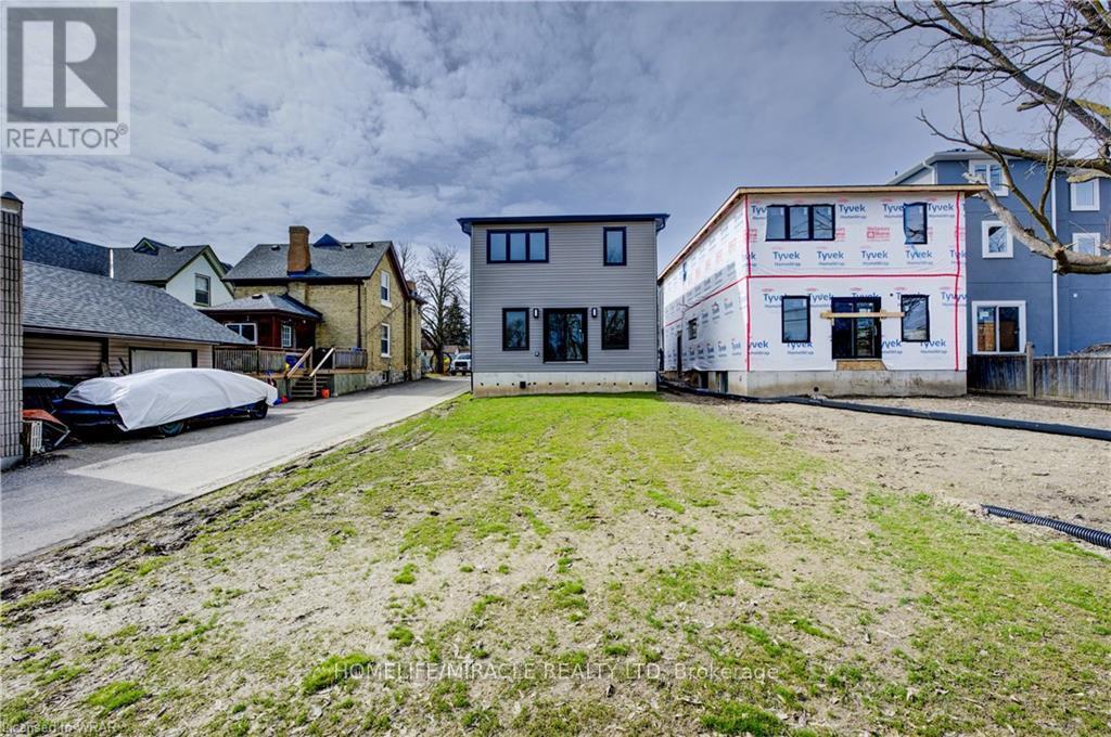 2-Lower - 160 Weber Street W, Kitchener, Ontario  N2H 4A4 - Photo 13 - X13209186