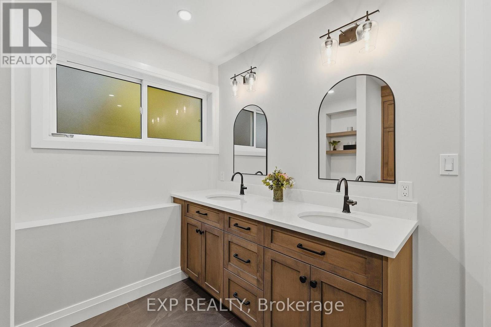 6 Berdux Place, Wellesley, Ontario  N0B 2T0 - Photo 35 - X13209204