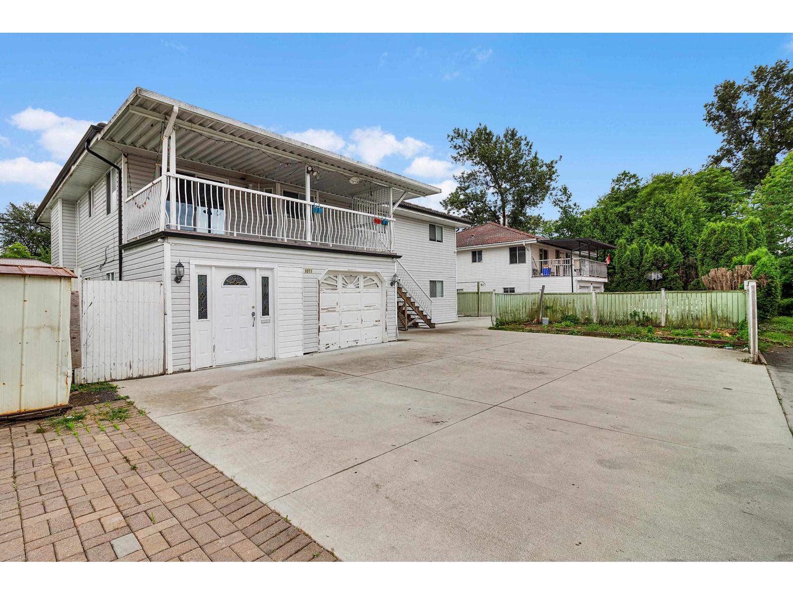 9011 King George Boulevard, Surrey, British Columbia  V3V 5V7 - Photo 7 - R3117342