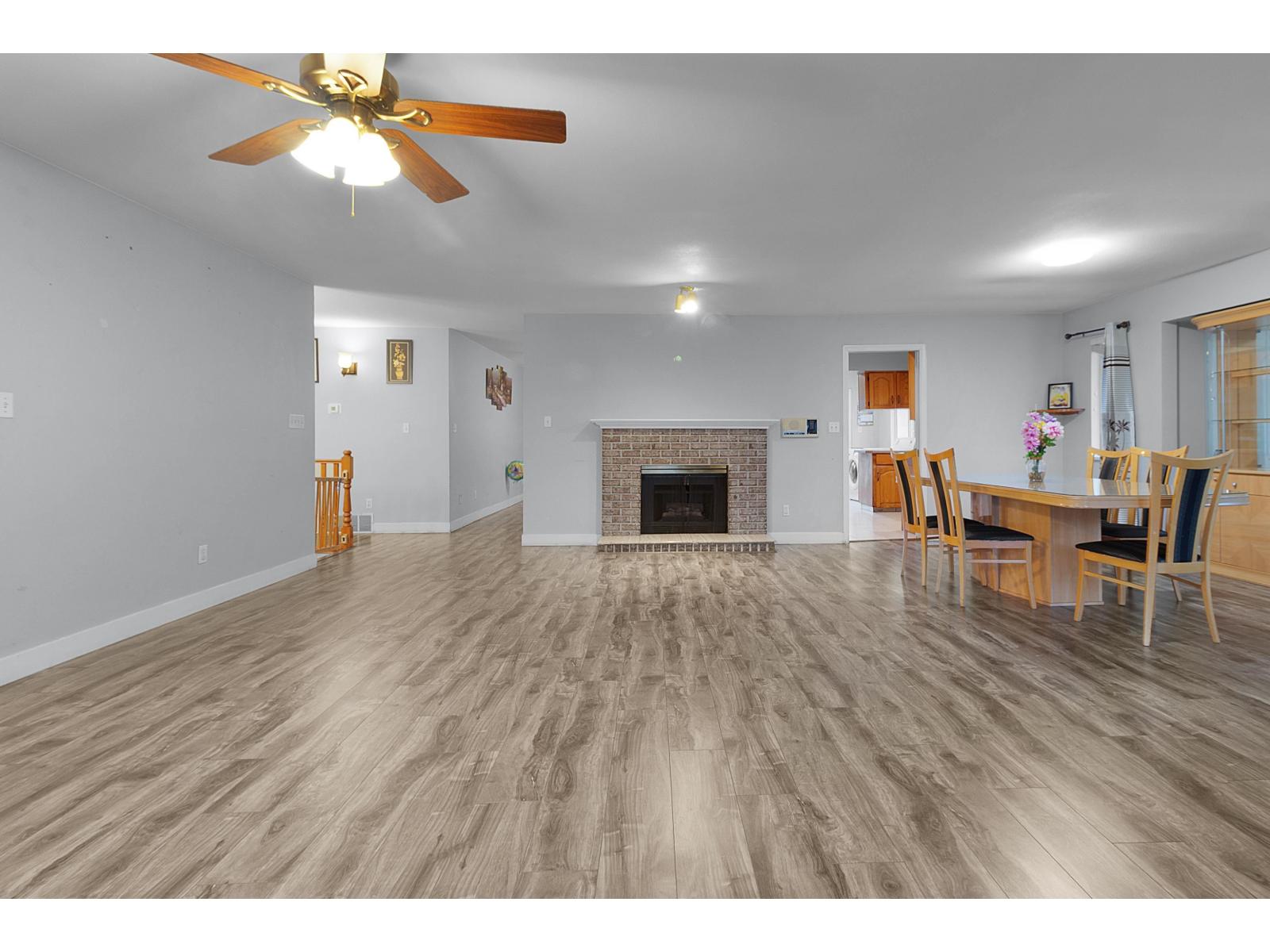 9011 King George Boulevard, Surrey, British Columbia  V3V 5V7 - Photo 11 - R3117342