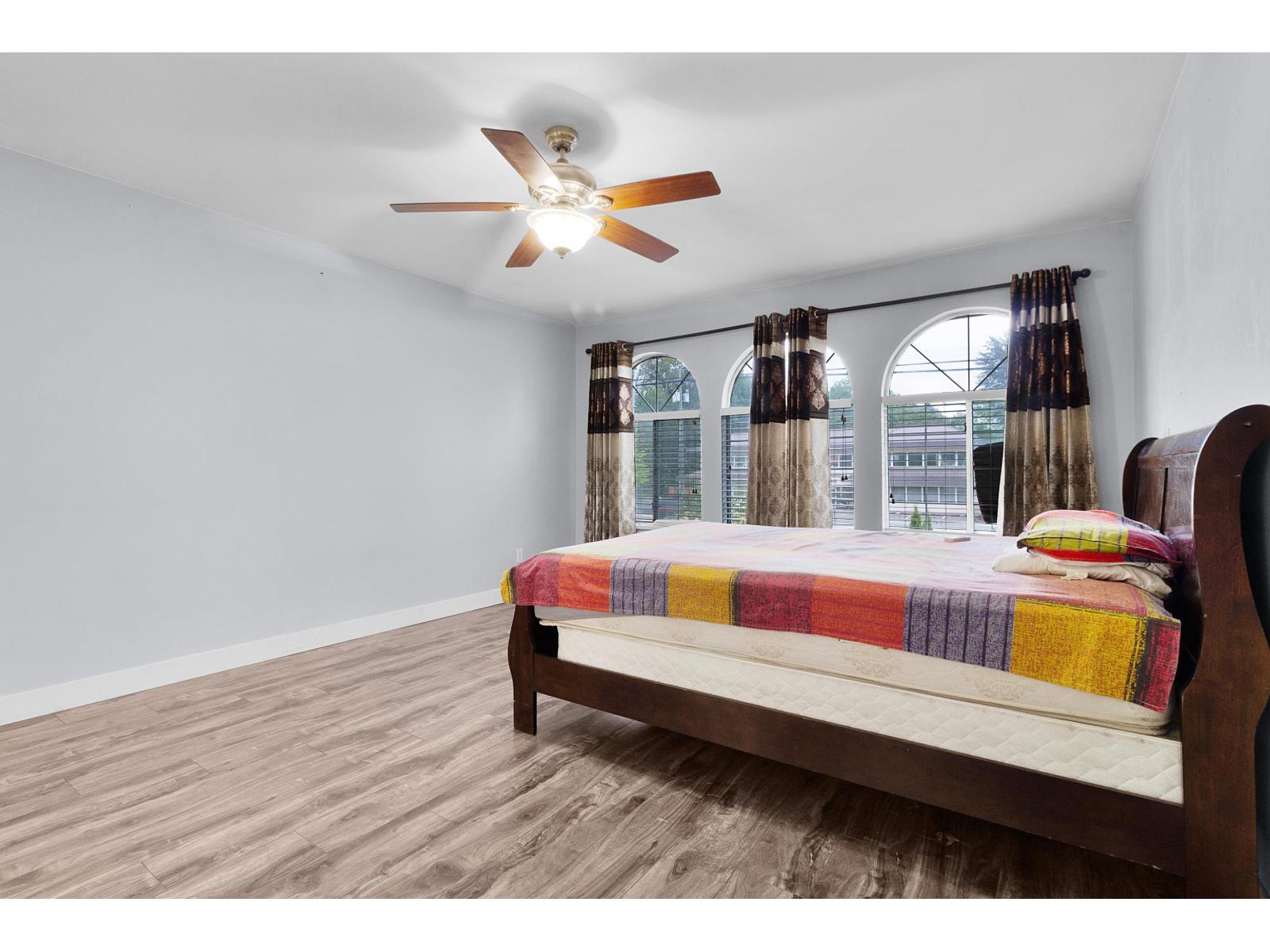9011 King George Boulevard, Surrey, British Columbia  V3V 5V7 - Photo 18 - R3117342