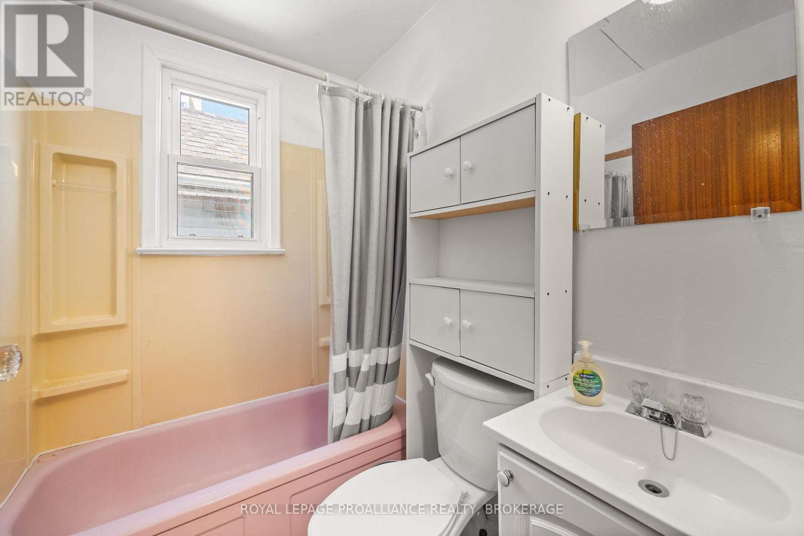 176 Nelson Street, Kingston, Ontario  K7L 3X1 - Photo 35 - X13209538