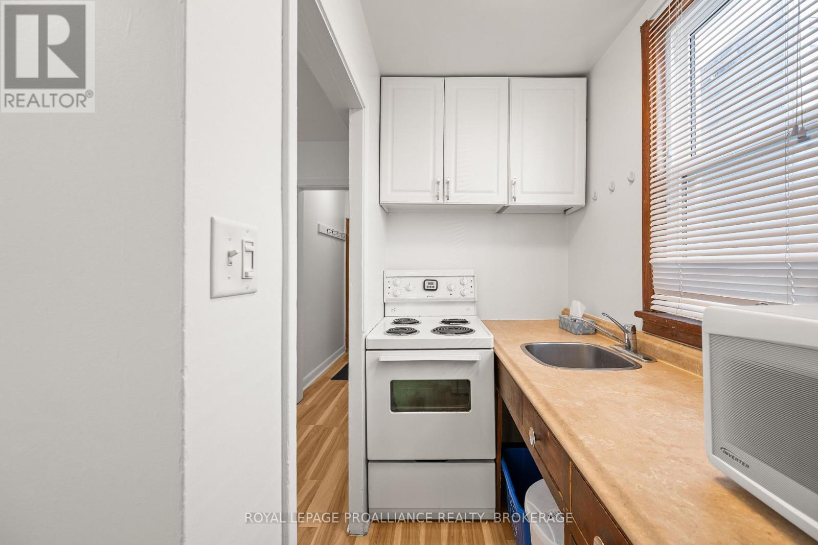 176 Nelson Street, Kingston, Ontario  K7L 3X1 - Photo 7 - X13209538