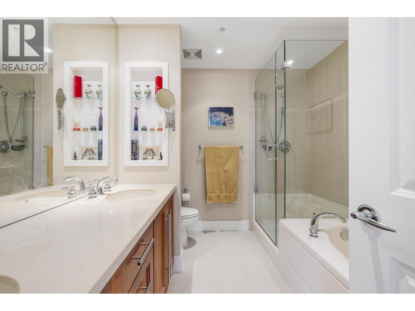 304 4685 Valley Drive, Vancouver, British Columbia V6J 5M2 - Photo 18 - R3129130