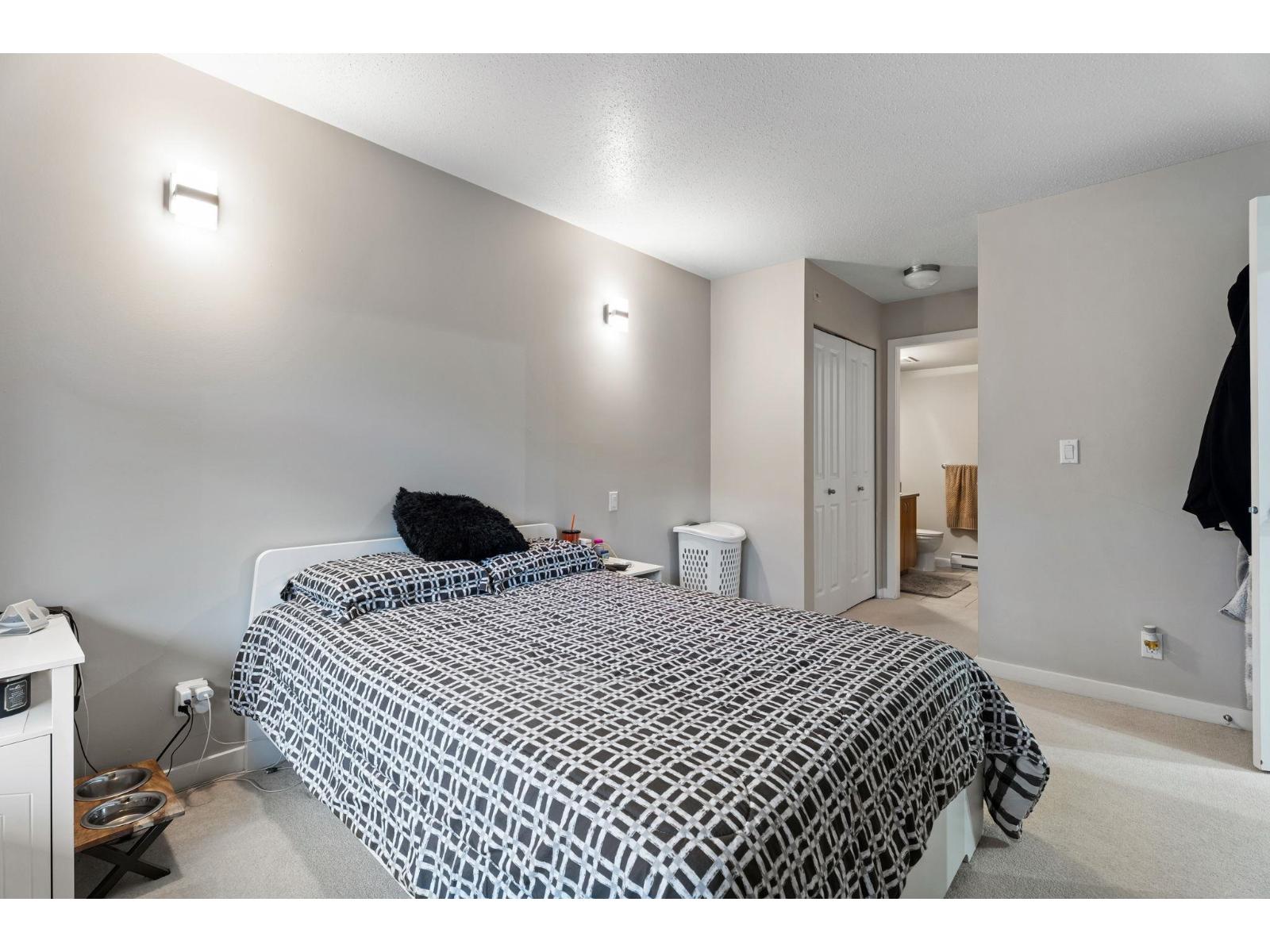 203 14885 105 Avenue, Surrey, British Columbia  V3R 2V6 - Photo 11 - R3129232