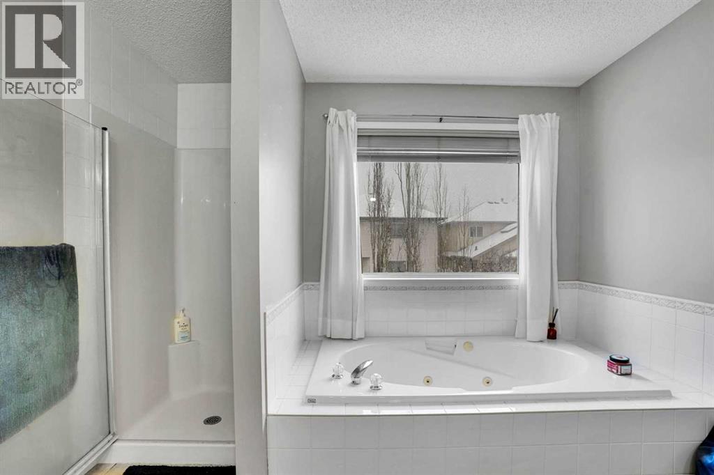 39 Douglasview Road SE, Calgary, Alberta  T2Z 2S8 - Photo 39 - A2292349