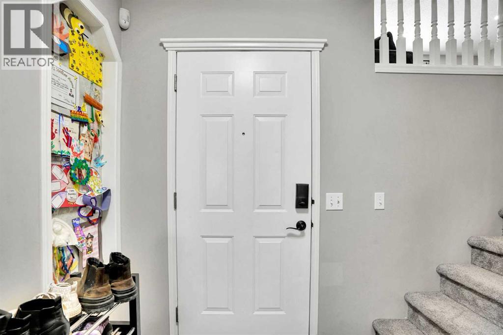 39 Douglasview Road SE, Calgary, Alberta  T2Z 2S8 - Photo 21 - A2292349