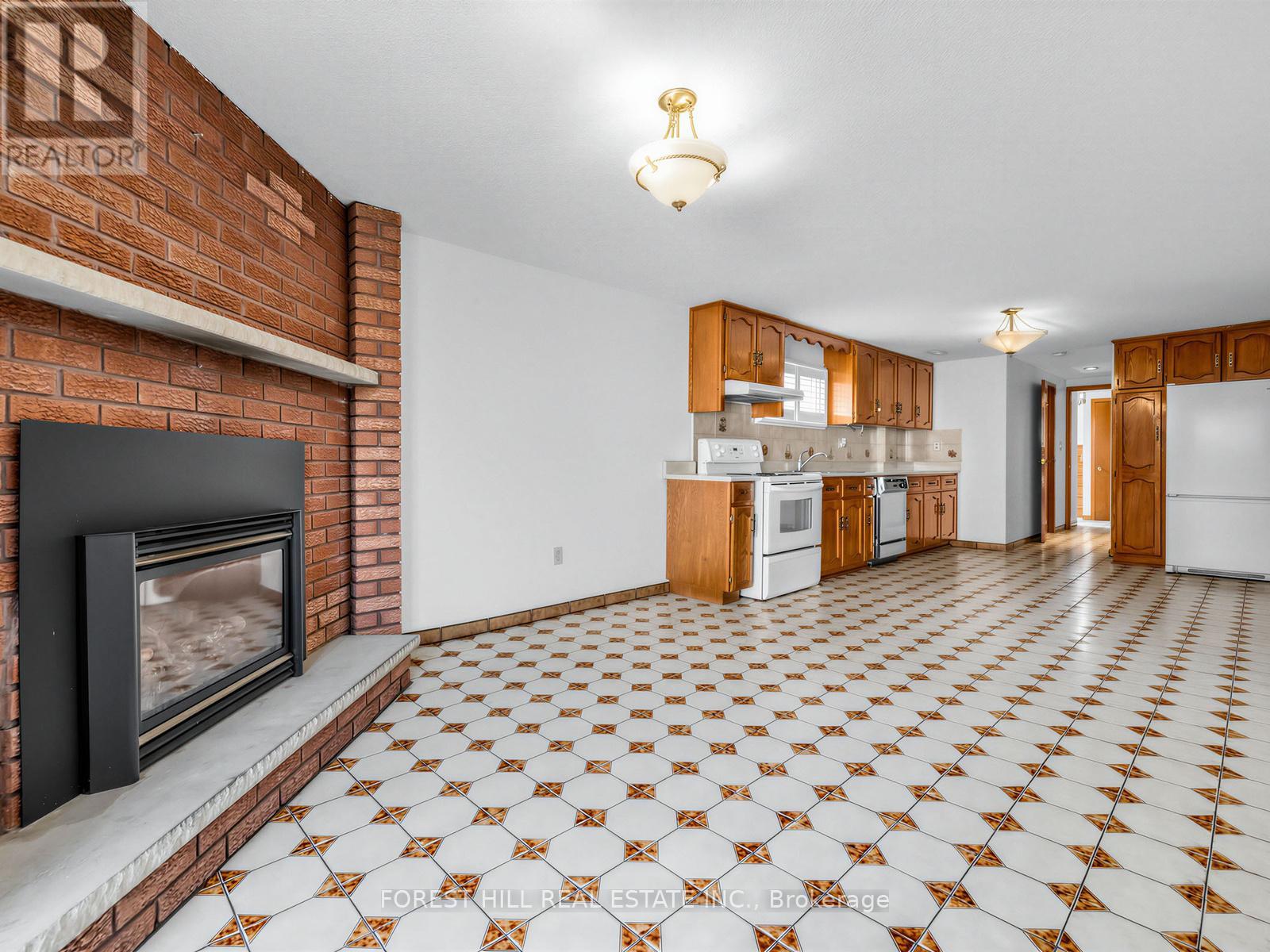 10 Boyne Highland Court, Vaughan, Ontario  L4K 1K4 - Photo 25 - N13209514