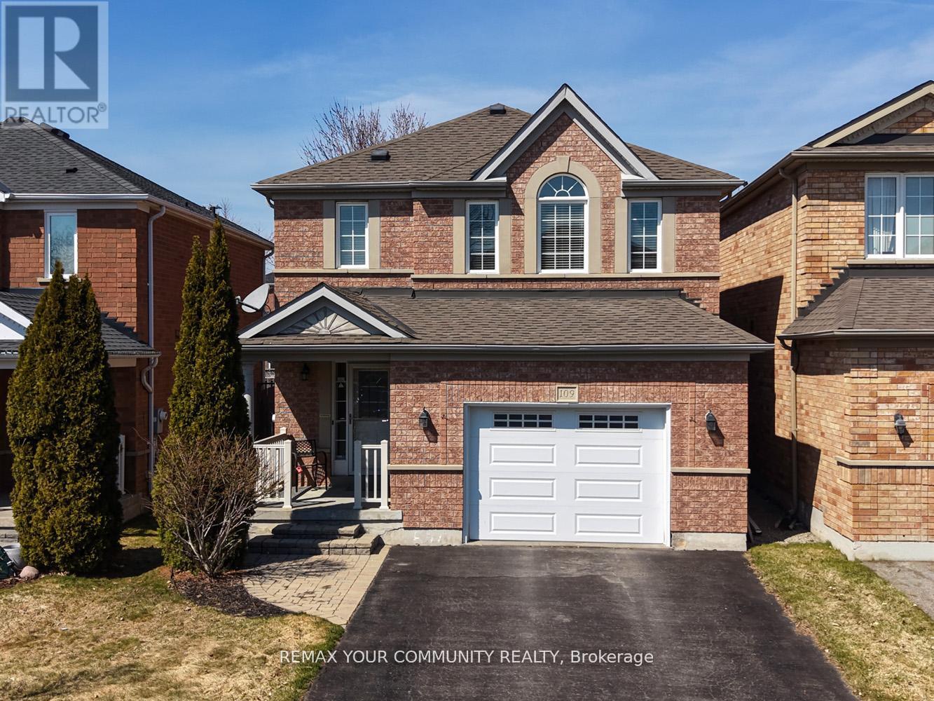 109 Collis Drive, Aurora, Ontario  L4G 7V2 - Photo 1 - N13209602