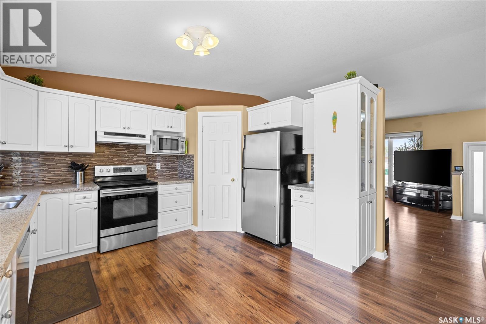 413 Hawkes Street, Balgonie, Saskatchewan  S0G 0E0 - Photo 9 - SK037466