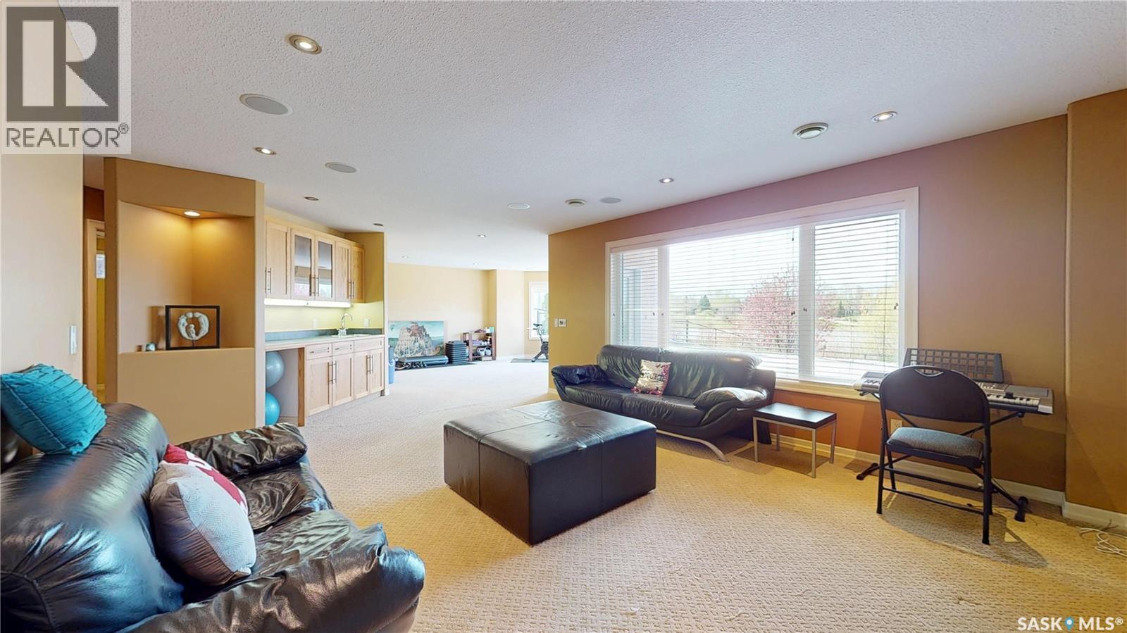 N 1538 Lakeridge Drive, Regina, Saskatchewan  S4X 4L5 - Photo 47 - SK037387