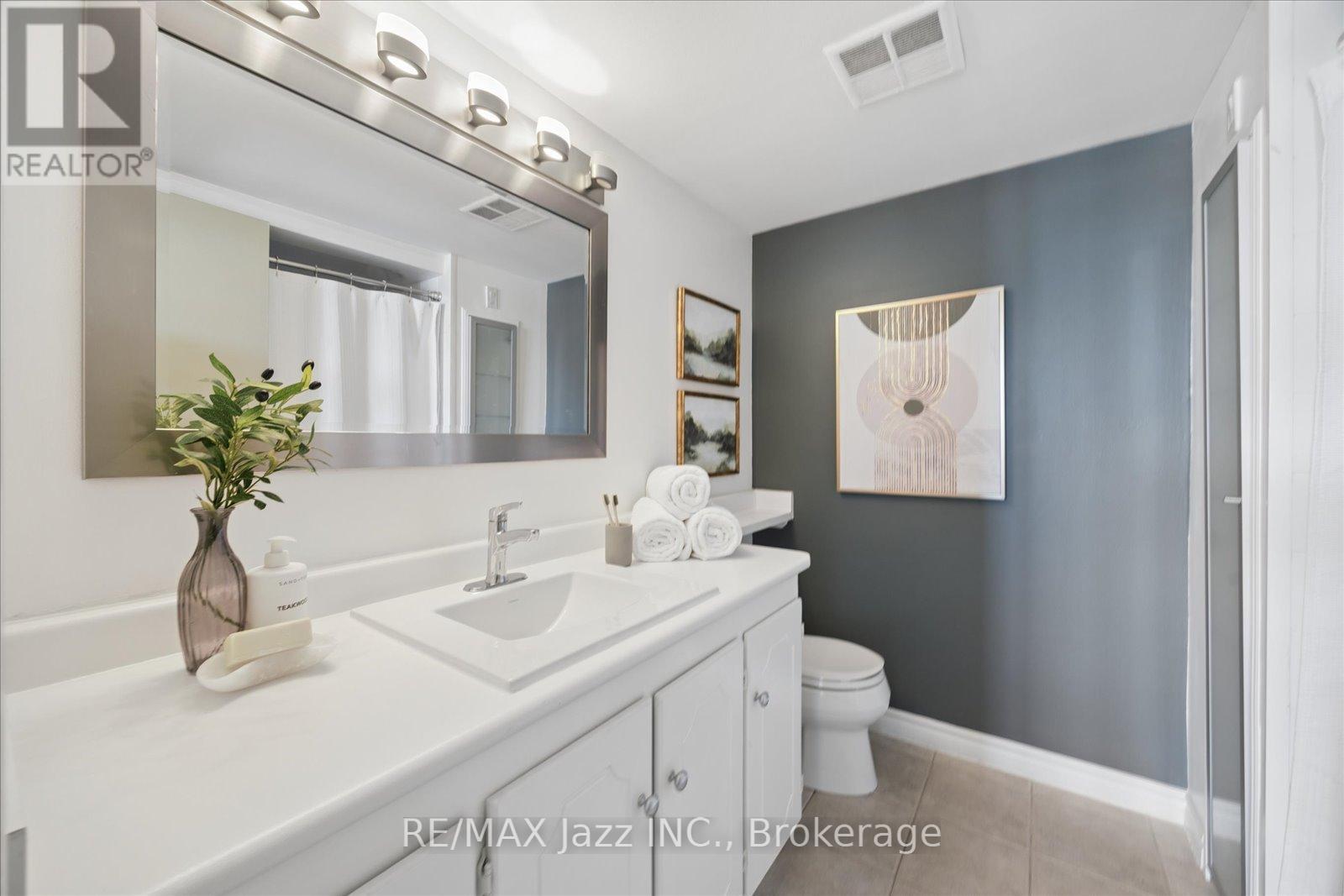 511 - 55 William Street E, Oshawa, Ontario L1G 7C9 - Photo 12 - E13208750