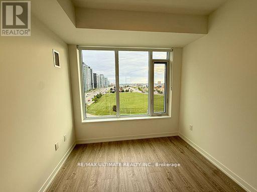 820 - 2485 Eglinton Avenue W, Mississauga, Ontario  L5M 2T1 - Photo 10 - W13209486