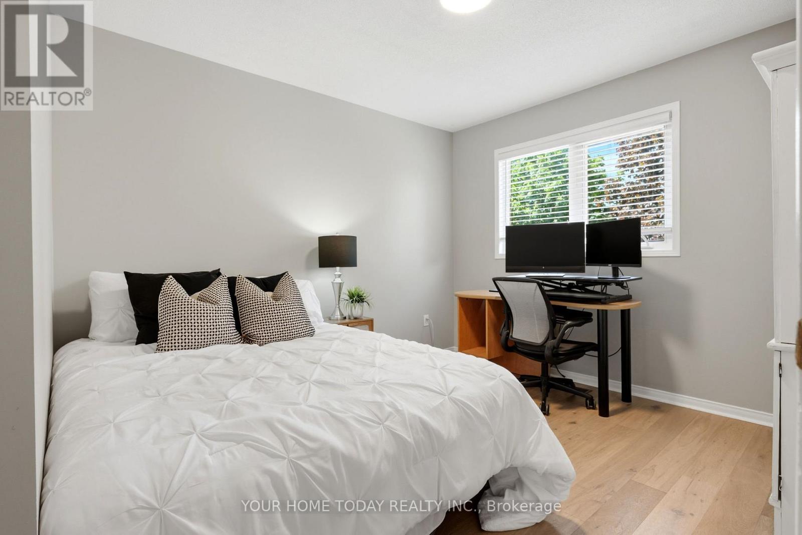 5 Curry Crescent, Halton Hills, Ontario  L7G 5L4 - Photo 24 - W13209492