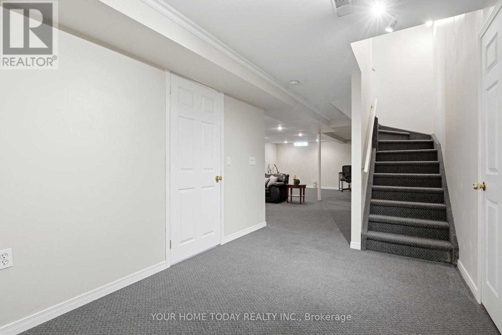 5 Curry Crescent, Halton Hills, Ontario  L7G 5L4 - Photo 26 - W13209492